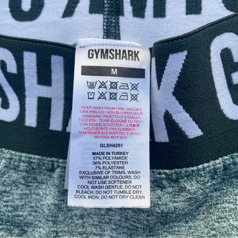 Gymshark Green Athletic Biker Shorts Women’s Size Medium - Picture 2 of 5